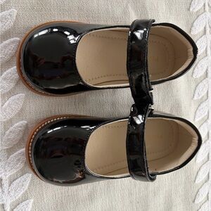 Black Patent Leather Kids Shoes